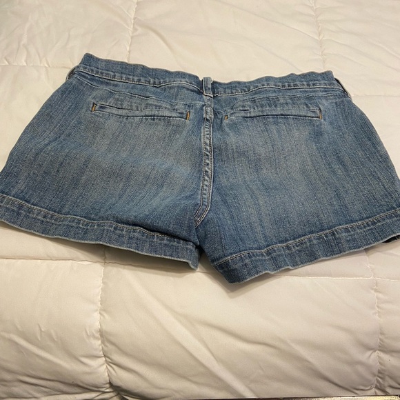 Old Navy denim shorts - Picture 2 of 5